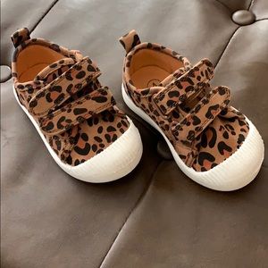 Cat & Jack Cheetah shoes